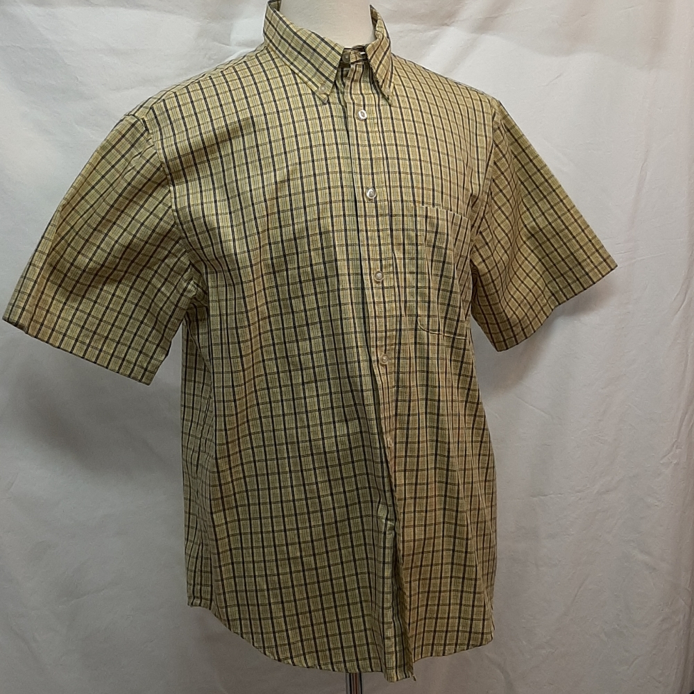 Mens Haggar Short Sleeve  Dress Shirt Sz L